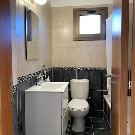 Olive فيلة Konia